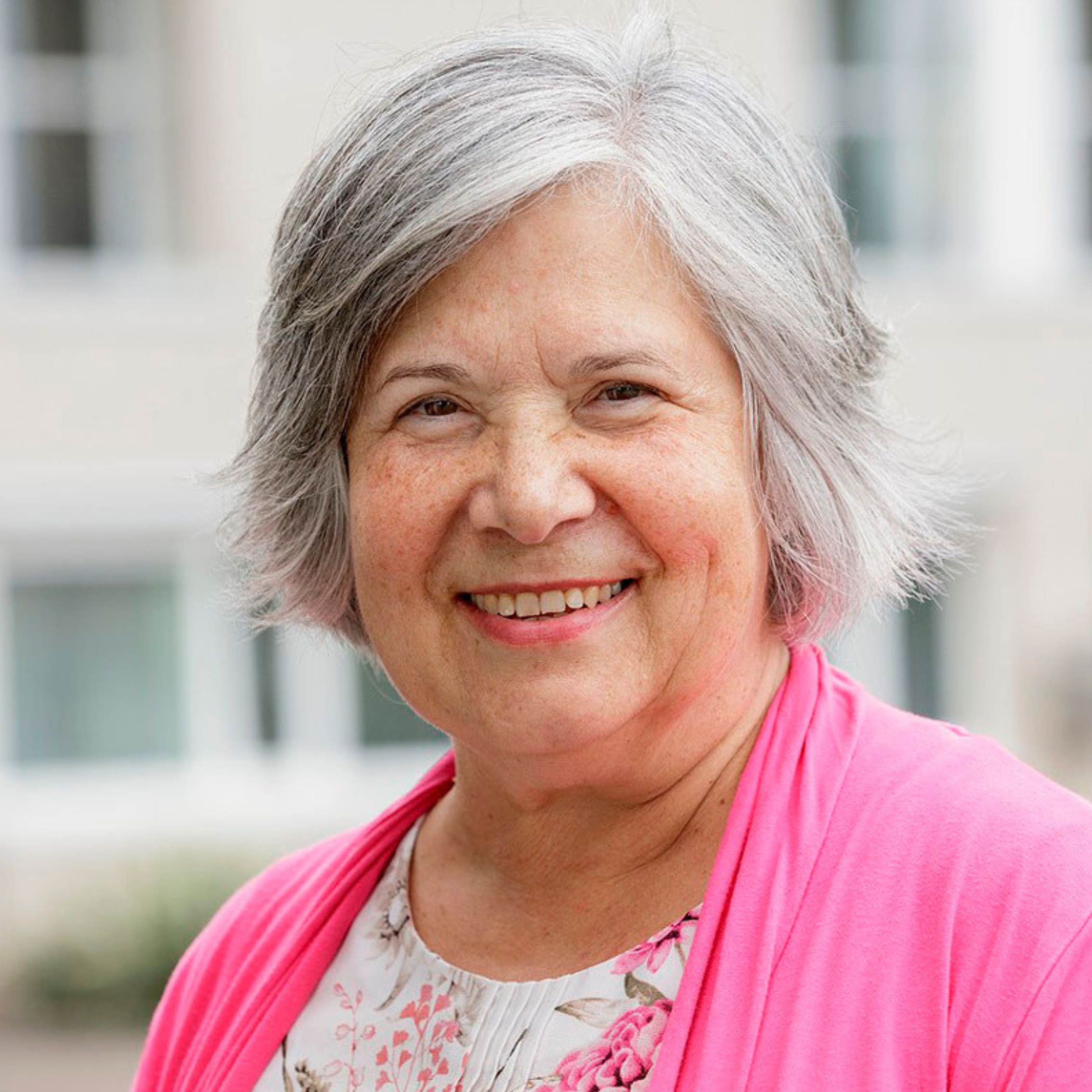 Winnie Prins, Public Lead, re-intergratie bureau