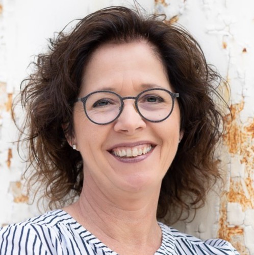 Cindy Leijdekker, Public Lead, re-intergratie bureau